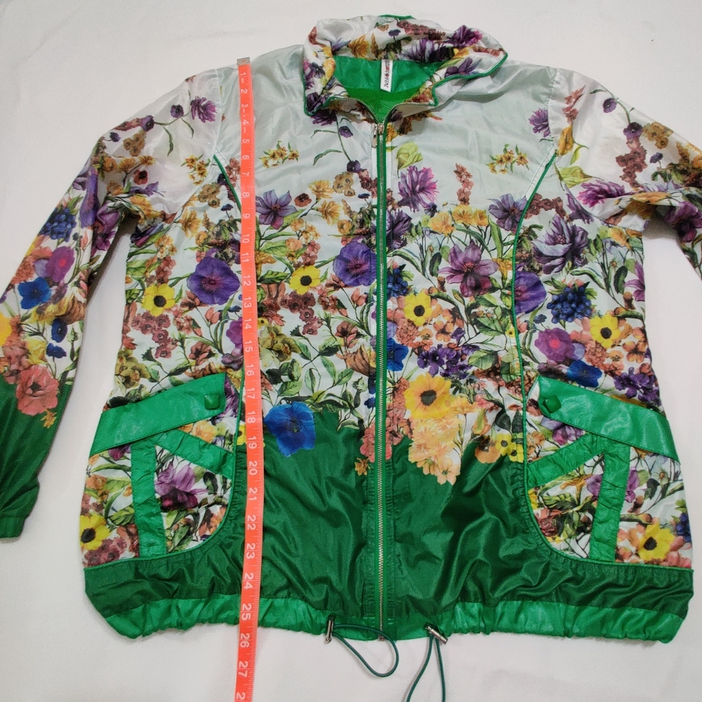Multicolor Floral Wind Breaker - Picture 10 of 10